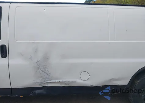 2008 Chevrolet Express Work Van z USA, uszkodzony, nr VIN 1GCGG29C381165758